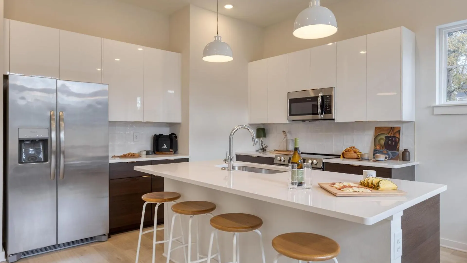 The Stage By Avantstay Chic 4Bdr W Covered Balcony Modern Newly Built Nashville Holiday home