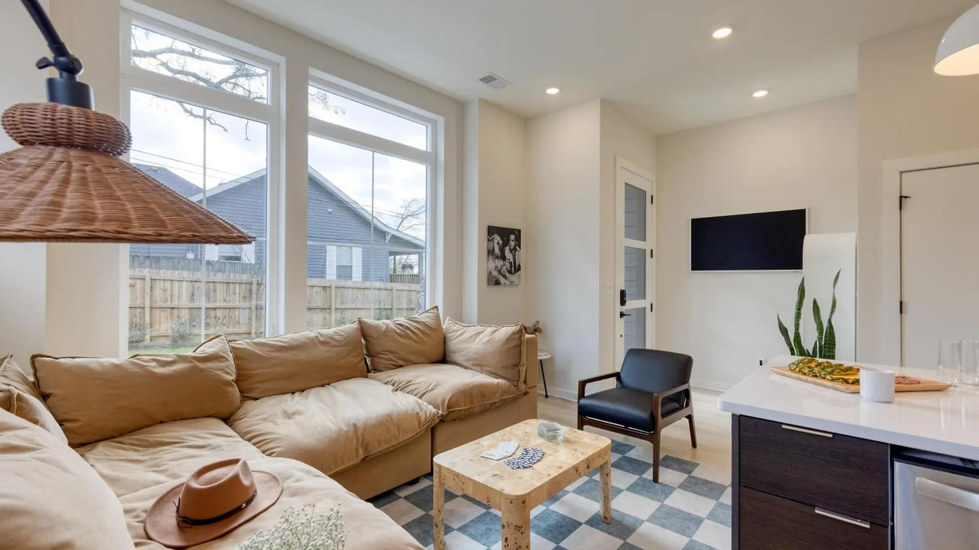 The Stage By Avantstay Chic 4Bdr W Covered Balcony Modern Newly Built Nashville